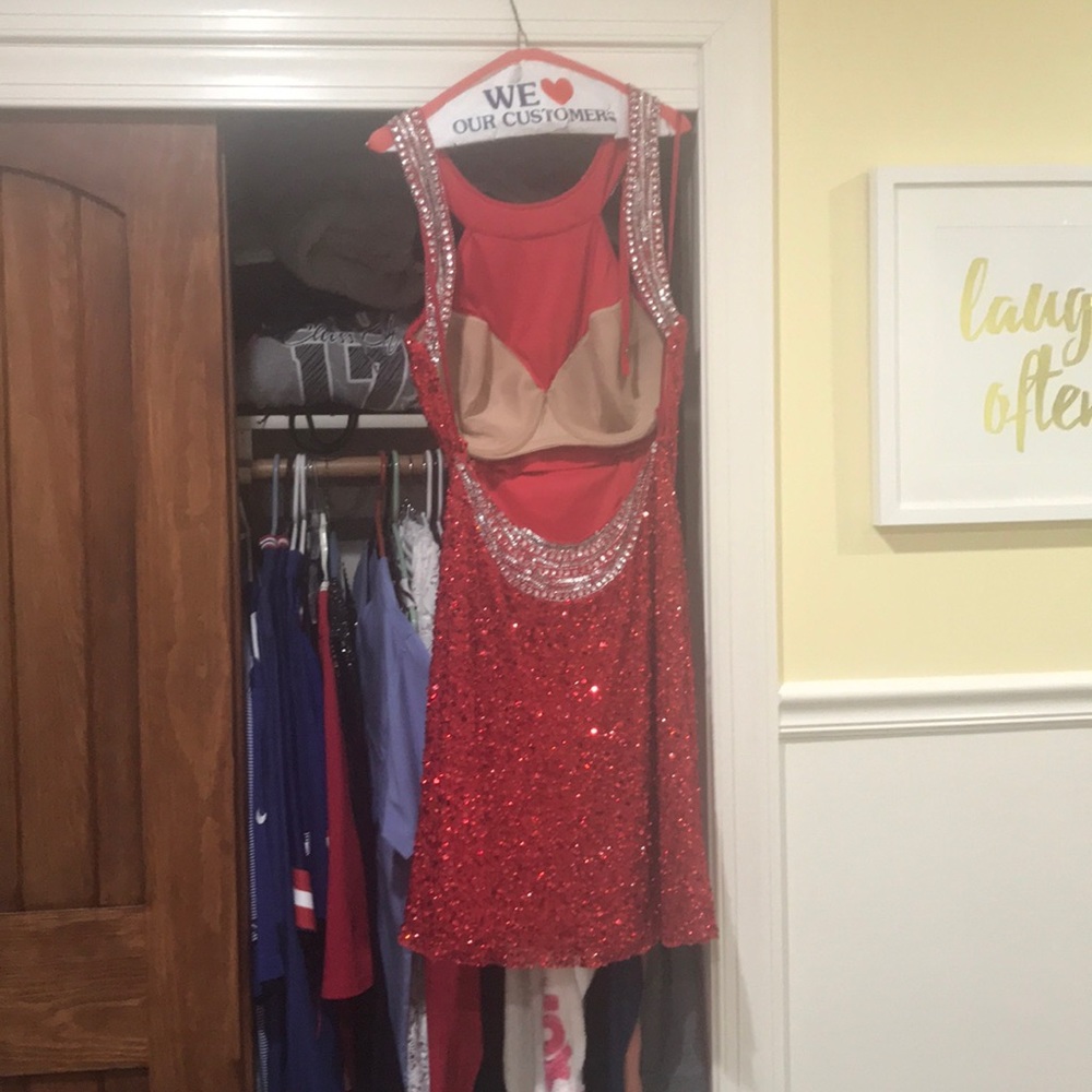 Prom Dress - Picture 2 of 2